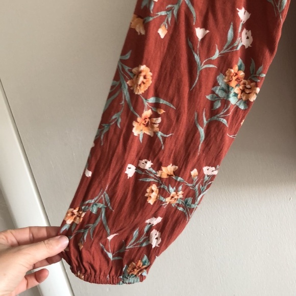 AMERICAN EAGLE | Burt orange floral long sleeve by top top - Picture 3 of 6